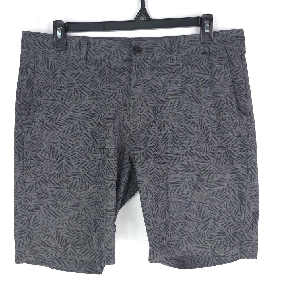 Travis Mathew Shorts Mens Size 36 Gray Performance Golf Stretch Geometric AOP